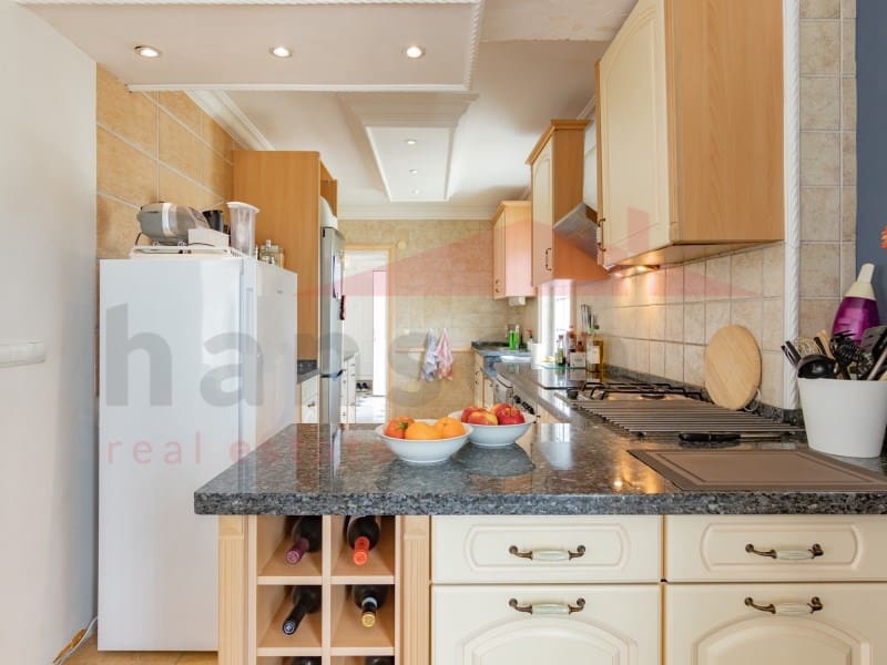 5 Zimmer Villa zu verkaufen in Benajarafe mit Pool - 955.000 € (Ref: 9704898)