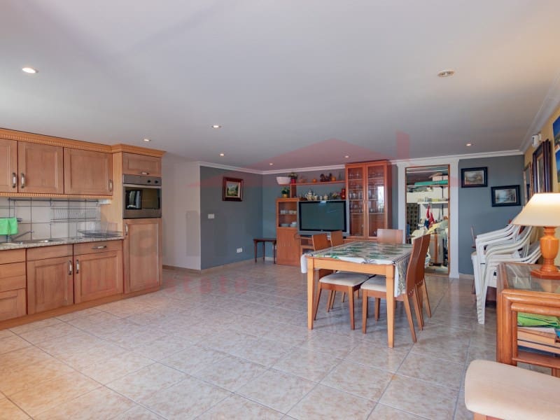 5 Zimmer Villa zu verkaufen in Benajarafe mit Pool - 955.000 € (Ref: 9704898)