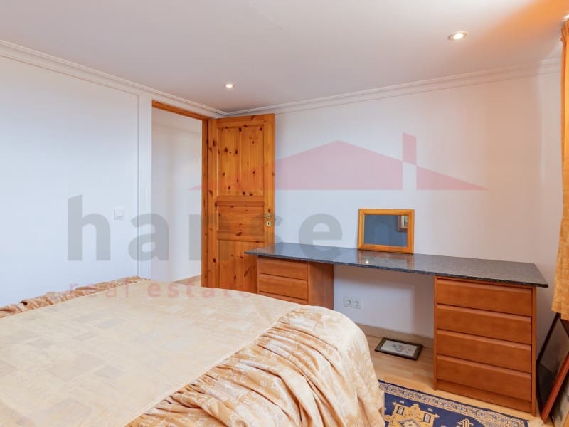 5 Zimmer Villa zu verkaufen in Benajarafe mit Pool - 955.000 € (Ref: 9704898)