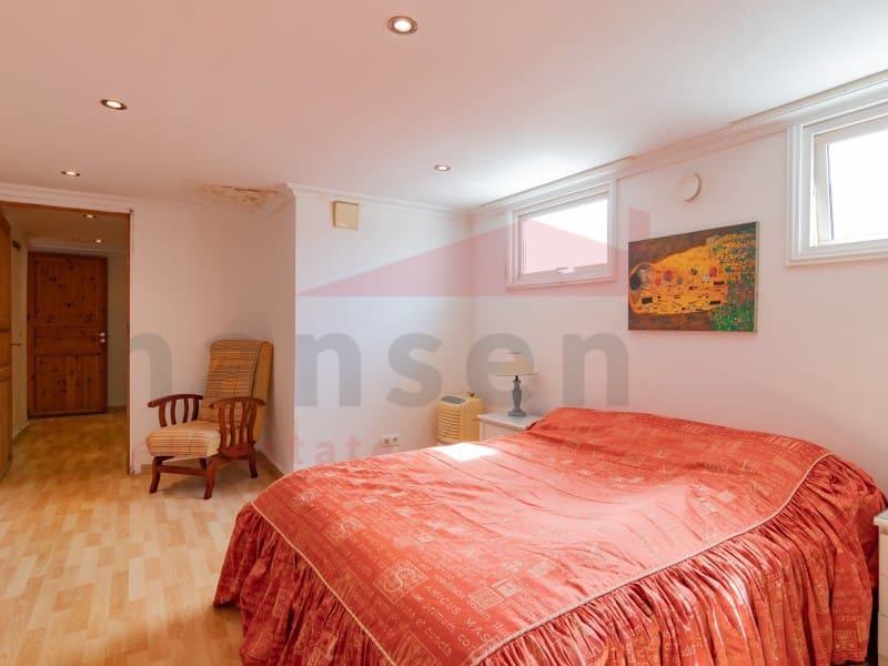 5 Zimmer Villa zu verkaufen in Benajarafe mit Pool - 955.000 € (Ref: 9704898)