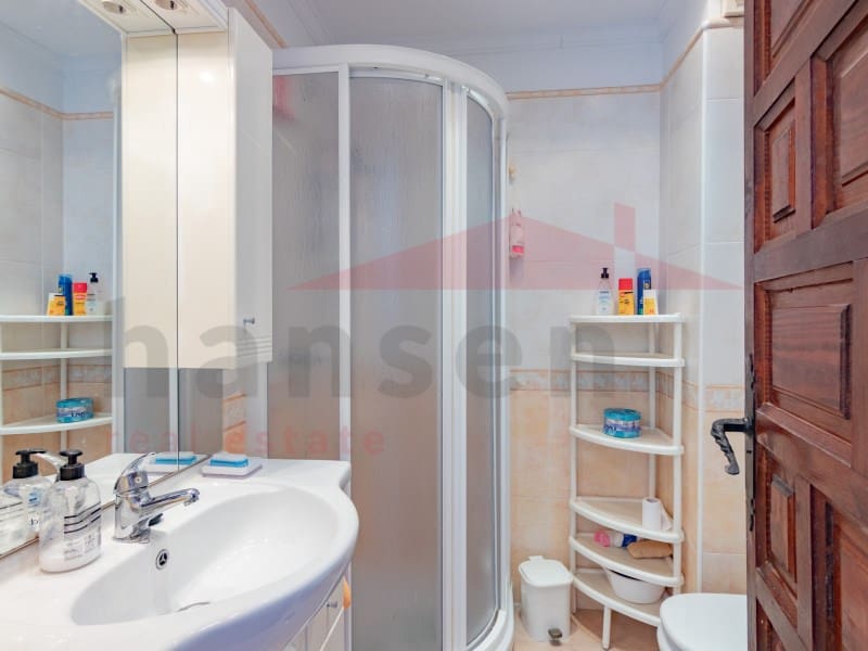 1 bedroom Flat for sale in Torre del Mar with pool - € 195,000 (Ref: 9738391)