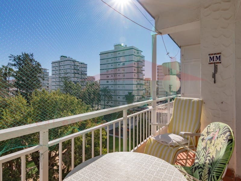 1 bedroom Flat for sale in Torre del Mar with pool - € 195,000 (Ref: 9738391)