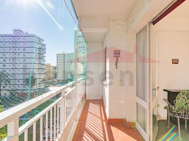 1 makuuhuone Asunto myytävänä paikassa Torre del Mar, Vélez-Málaga mukana uima-altaan - 195 000 € (Ref: 9738391)
