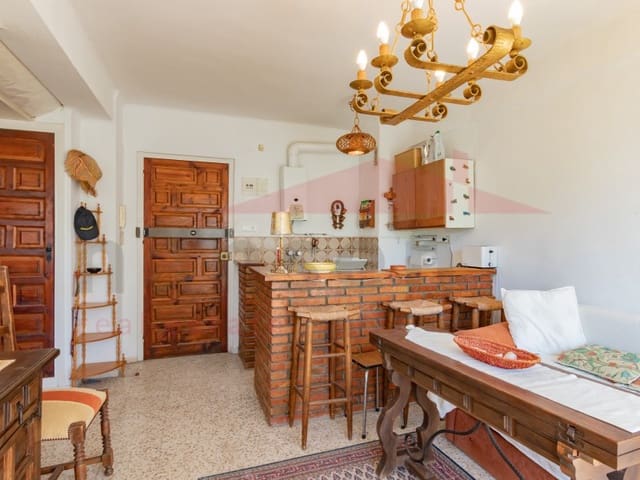 1 makuuhuone Asunto myytävänä paikassa Torre del Mar, Vélez-Málaga mukana uima-altaan - 195 000 € (Ref: 9738391)