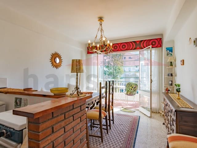 1 makuuhuone Asunto myytävänä paikassa Torre del Mar, Vélez-Málaga mukana uima-altaan - 195 000 € (Ref: 9738391)