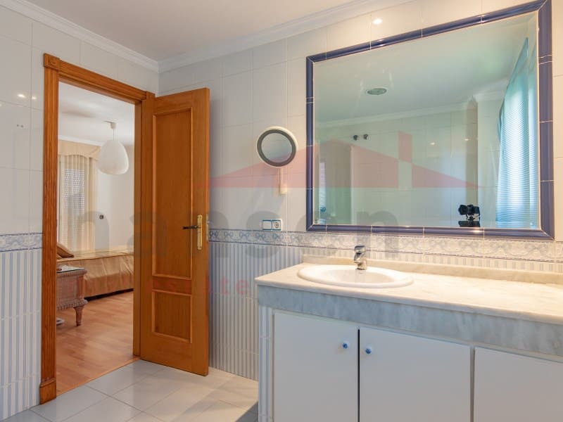 3 soverom Villa til salgs i Torre del Mar med svømmebasseng - € 630 000 (Ref: 9751839)