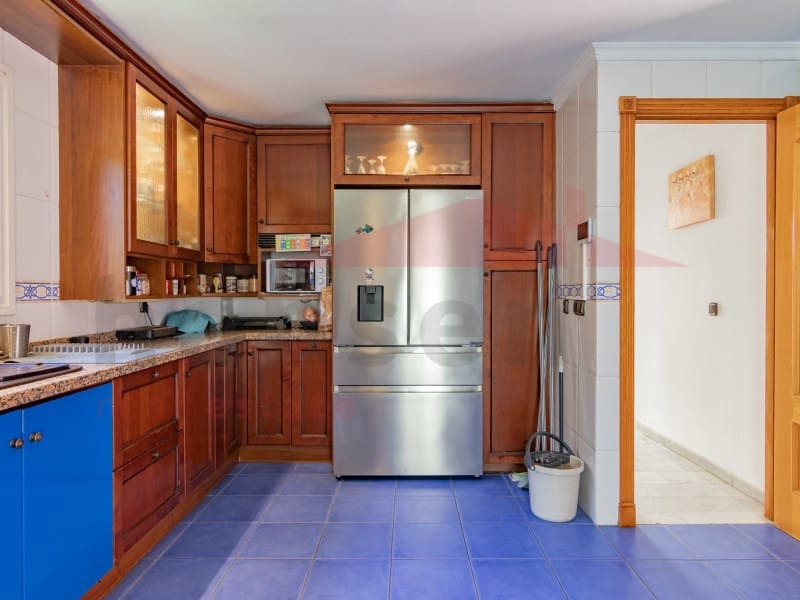 3 soverom Villa til salgs i Torre del Mar med svømmebasseng - € 630 000 (Ref: 9751839)