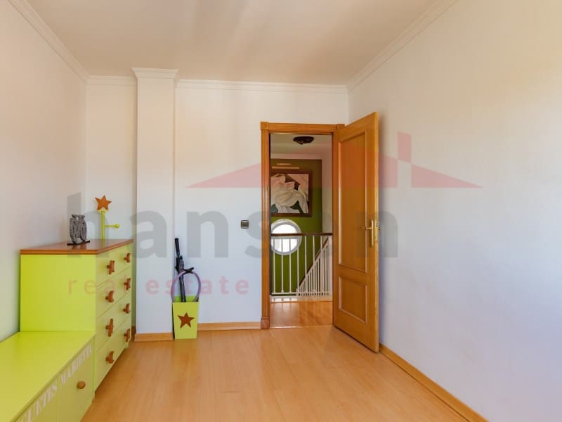 3 soverom Villa til salgs i Torre del Mar med svømmebasseng - € 630 000 (Ref: 9751839)