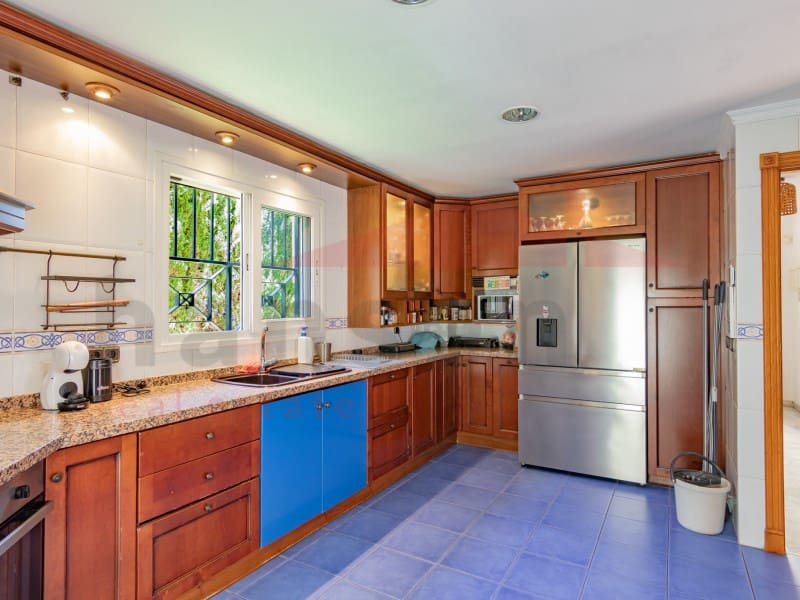 3 soverom Villa til salgs i Torre del Mar med svømmebasseng - € 630 000 (Ref: 9751839)