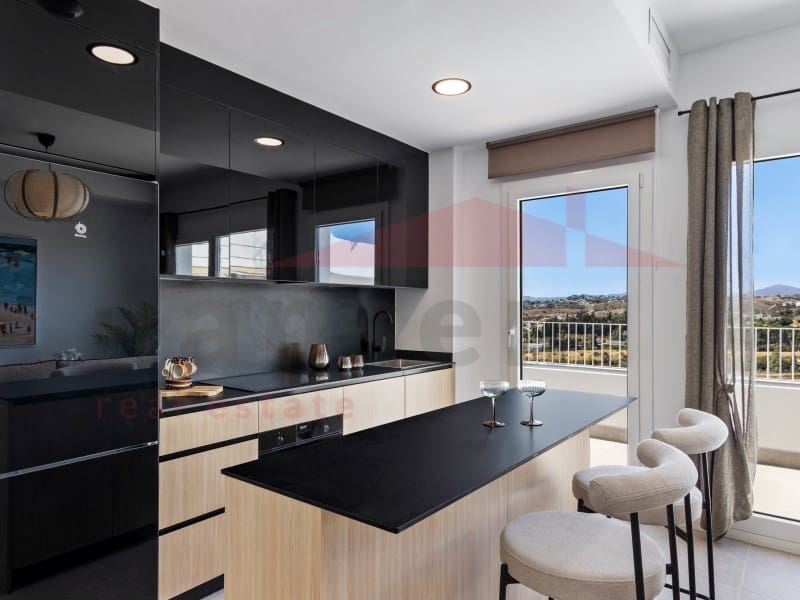 2 makuuhuone Asunto myytävänä paikassa Fuengirola - 379 950 € (Ref: 9763573)