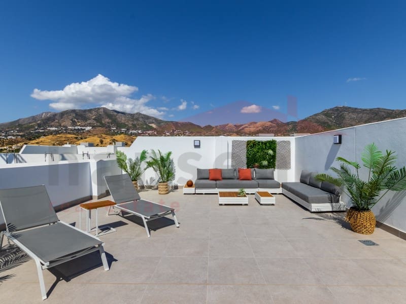 2 makuuhuone Asunto myytävänä paikassa Fuengirola - 379 950 € (Ref: 9763573)