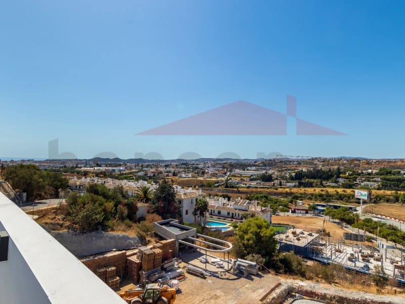 2 makuuhuone Asunto myytävänä paikassa Fuengirola - 379 950 € (Ref: 9763573)