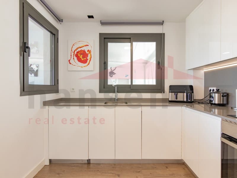 4 soverom Kjedet enebolig til salgs i Torre del Mar med garasje - € 630 000 (Ref: 9780316)