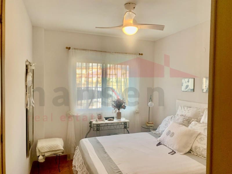 3 slaapkamer Huis te koop in Torrox Park met zwembad garage - € 330.000 (Ref: 9790855)