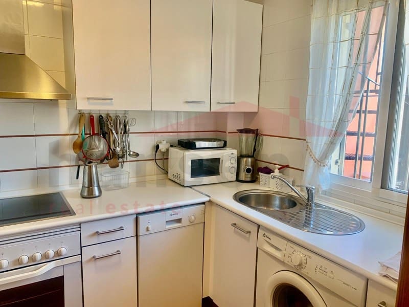 3 slaapkamer Huis te koop in Torrox Park met zwembad garage - € 330.000 (Ref: 9790855)