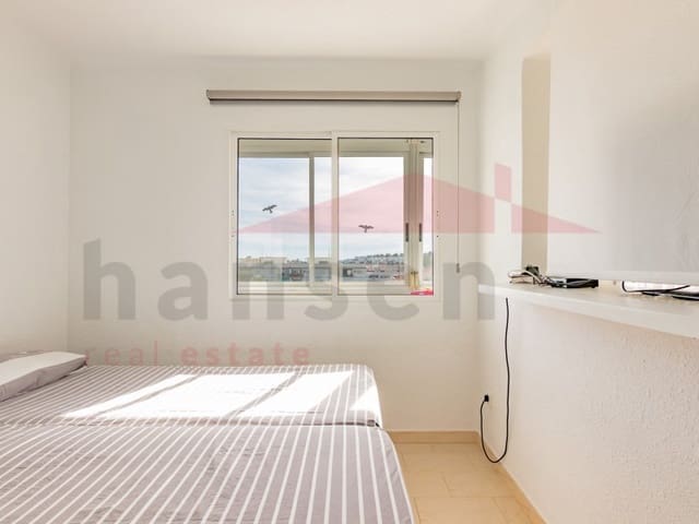 1 soveværelse Lejlighed til salg i Torre del Mar, Vélez-Málaga med swimmingpool - € 205.000 (Ref: 9794383)