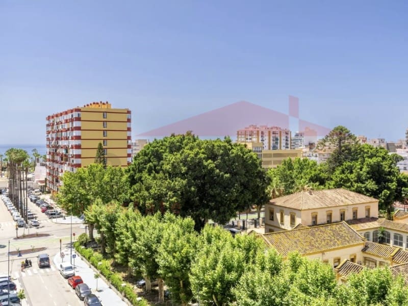 1 makuuhuone Huoneisto myytävänä paikassa Torre del Mar mukana uima-altaan - 205 000 € (Ref: 9794383)