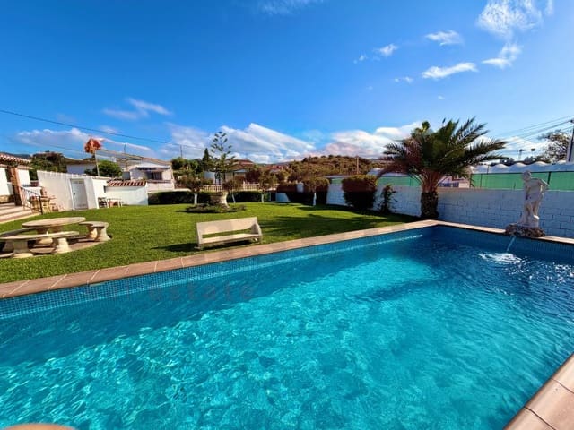 3 sypialnia Willa na sprzedaż w Torre de Benagalbon, Rincón de la Victoria z basenem garażem - 895 000 € (Ref: 9824809)