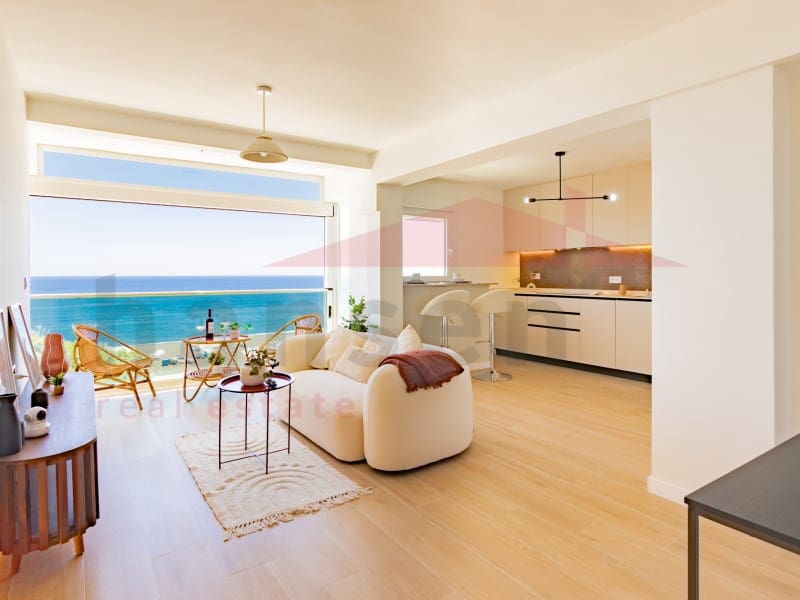 2 bedroom Flat for sale in Torre del Mar with pool - € 469,900 (Ref: 9866784)