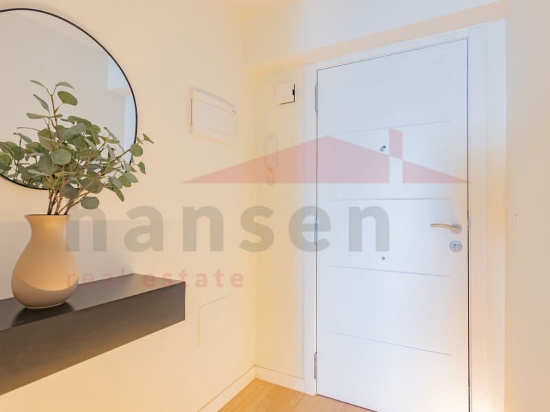 2 bedroom Flat for sale in Torre del Mar with pool - € 469,900 (Ref: 9866784)