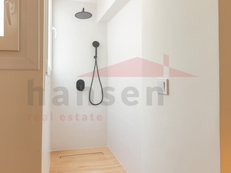 2 bedroom Flat for sale in Torre del Mar with pool - € 469,900 (Ref: 9866784)