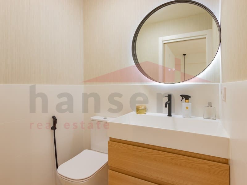 2 bedroom Flat for sale in Torre del Mar with pool - € 469,900 (Ref: 9866784)
