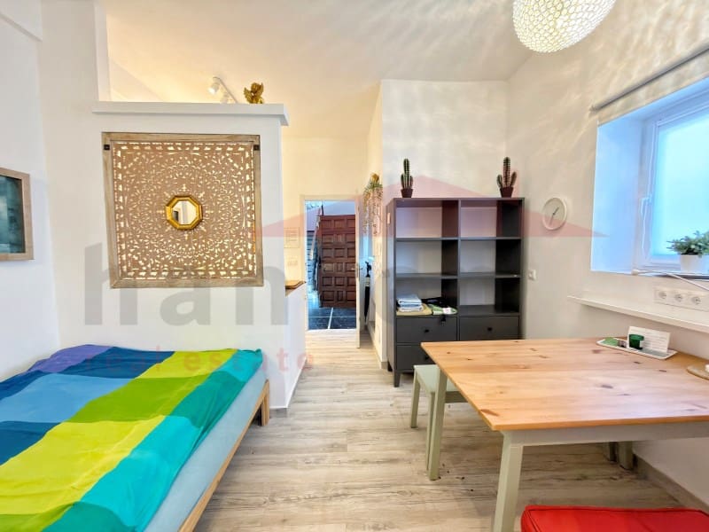 Chalet de 5 habitaciones en Benajarafe en venta - 1.370.000 € (Ref: 9890015)