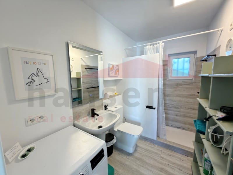 Chalet de 5 habitaciones en Benajarafe en venta - 1.370.000 € (Ref: 9890015)