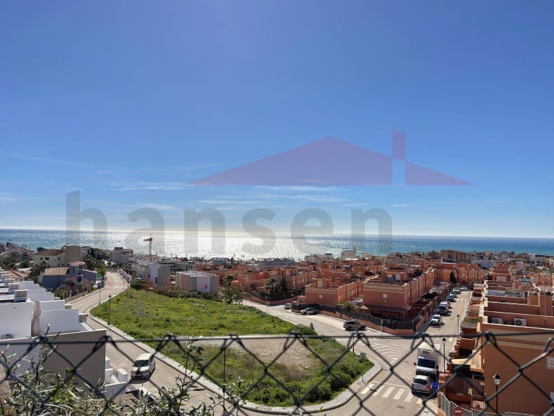 Chalet de 5 habitaciones en Benajarafe en venta - 1.370.000 € (Ref: 9890015)