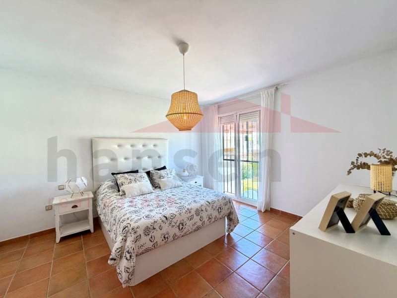 3 slaapkamer Huis te koop in Torre de Benagalbon - € 545.500 (Ref: 9892315)