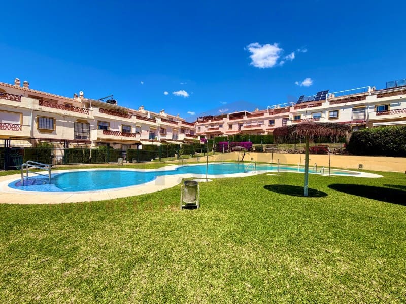 3 slaapkamer Huis te koop in Torre de Benagalbon - € 545.500 (Ref: 9892315)