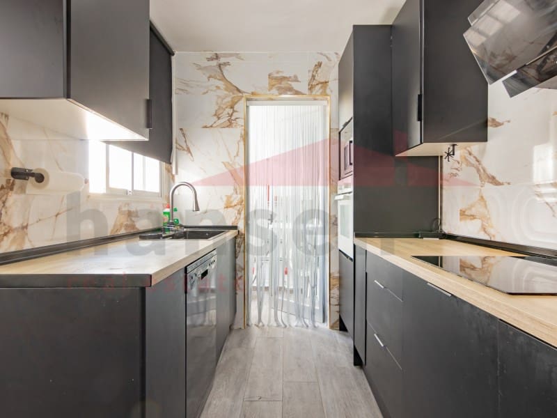 4 sypialnia Mieszkanie na sprzedaż w Torre del Mar - 340 000 € (Ref: 9894439)