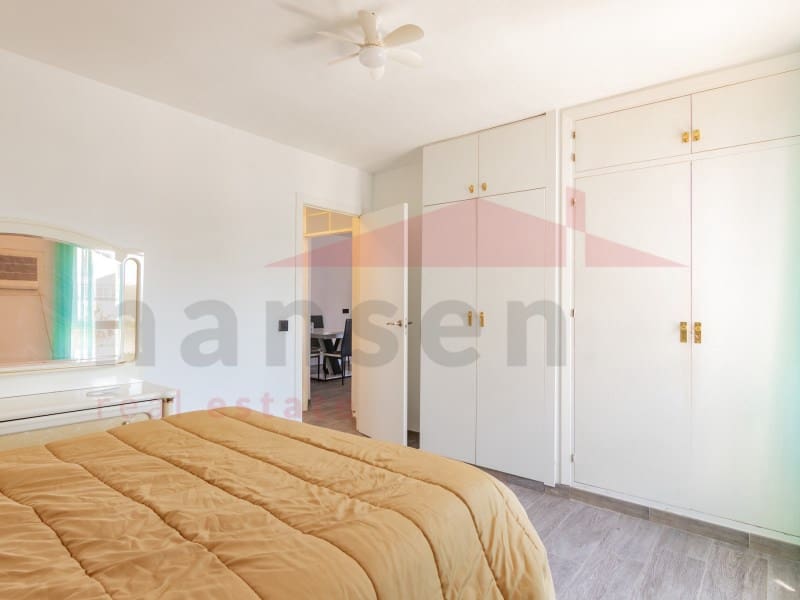 4 sypialnia Mieszkanie na sprzedaż w Torre del Mar - 340 000 € (Ref: 9894439)