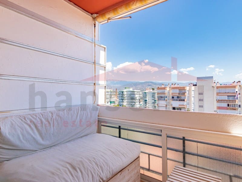 Estúdio para venda em Torre del Mar com piscina - 189 000 € (Ref: 9910397)
