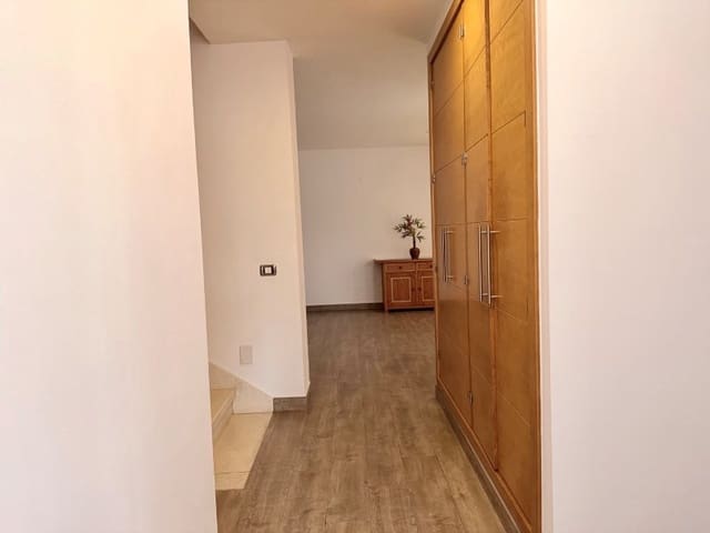 3 quarto Casa em Banda para venda em San Miguel de Abona com garagem - 375 000 € (Ref: 10006331)