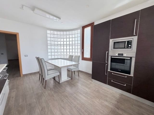 3 quarto Casa em Banda para venda em San Miguel de Abona com garagem - 375 000 € (Ref: 10006331)
