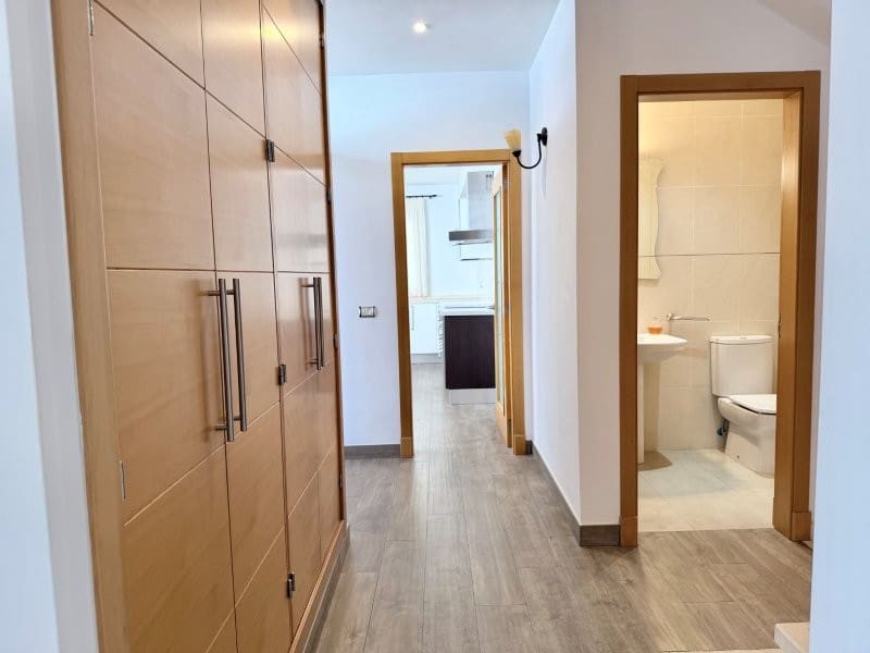3 quarto Casa em Banda para venda em San Miguel de Abona com garagem - 375 000 € (Ref: 10006331)