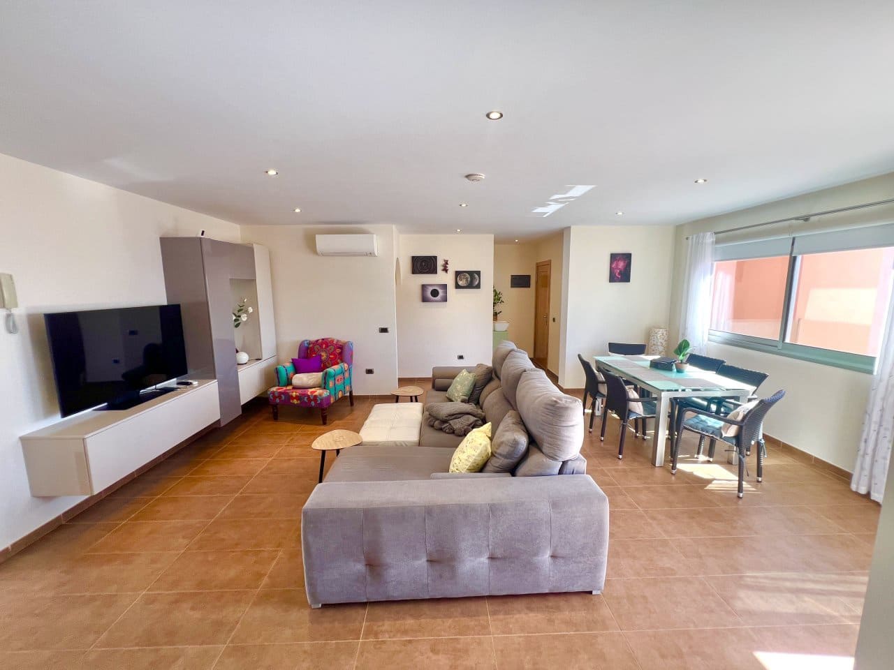 3 bedroom Penthouse for sale in La Caleta with garage - € 795,000 (Ref: 10124250)