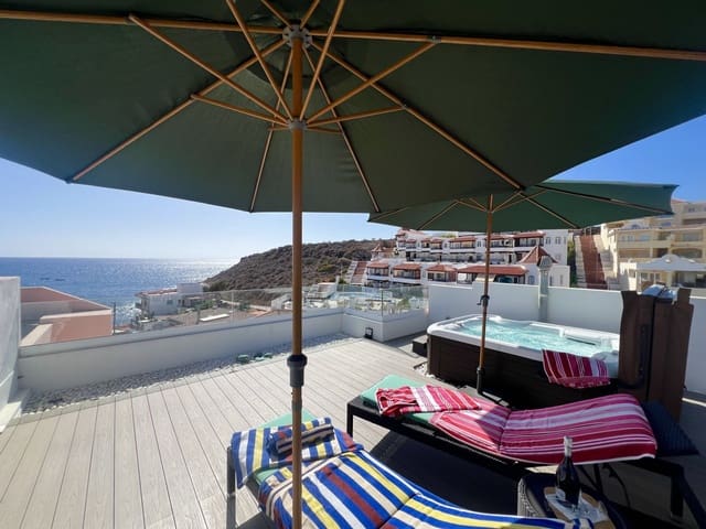 3 camera da letto Attico in vendita in La Caleta, Valverde con garage - 795.000 € (Rif: 10124250)