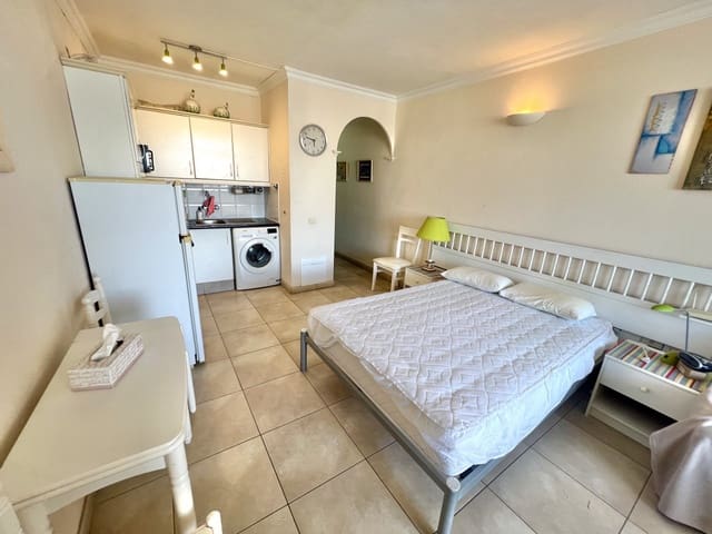 Studio til salg i Los Cristianos, Arona med swimmingpool - € 225.000 (Ref: 10131380)