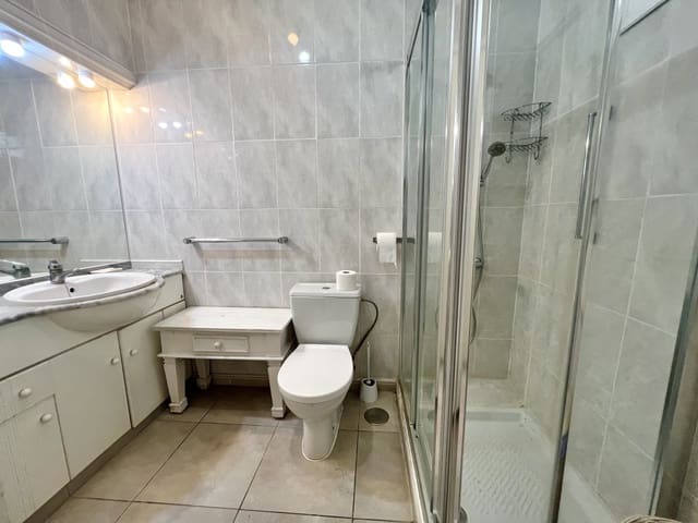 Studio til salg i Los Cristianos, Arona med swimmingpool - € 225.000 (Ref: 10131380)