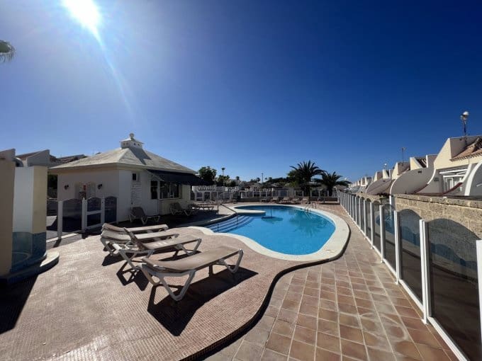 1 soveværelse Lejlighed til salg i Golf del Sur med swimmingpool - € 235.000 (Ref: 10133173)