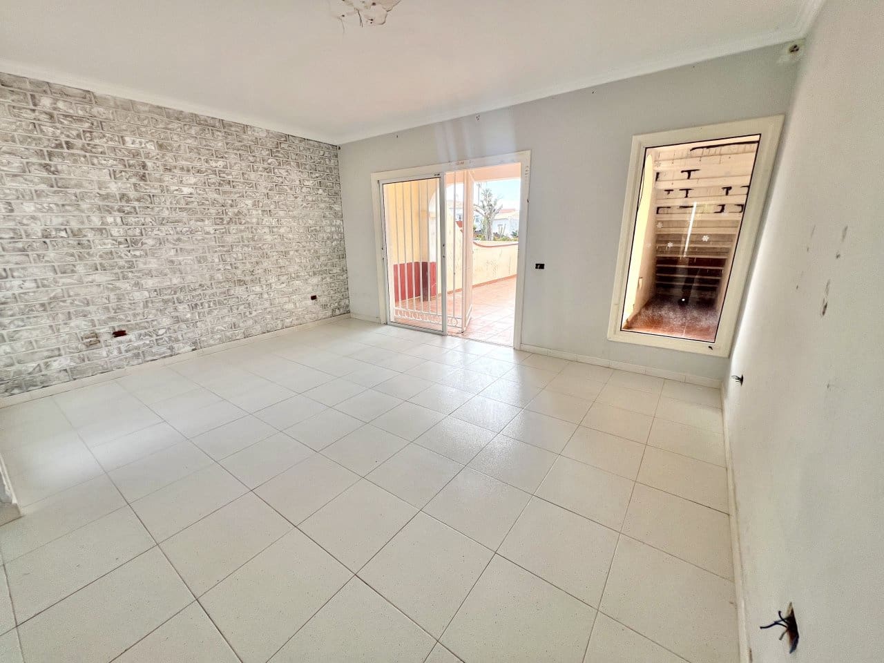 1 soveværelse Lejlighed til salg i Golf del Sur med swimmingpool - € 235.000 (Ref: 10133173)