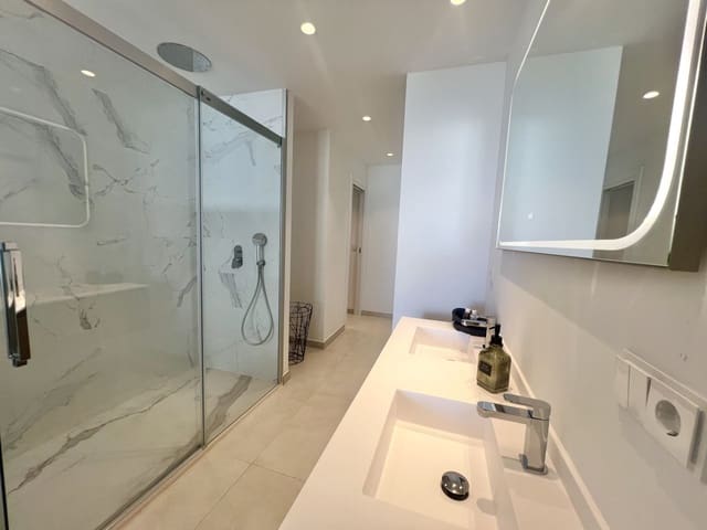1 chambre Appartement à vendre à Palm-Mar, Arona avec piscine garage - 395 000 € (Ref: 10174530)