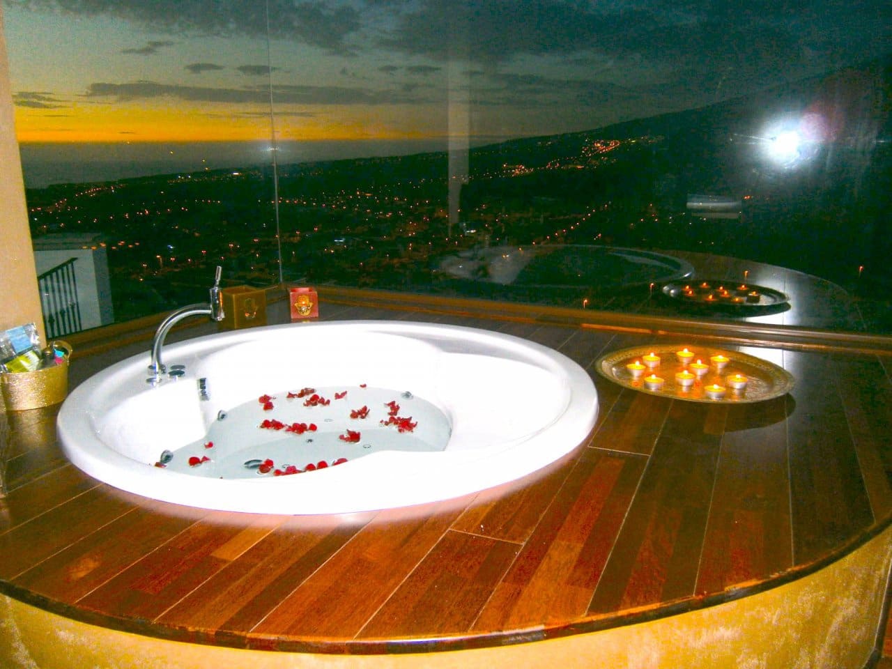 3 soveværelse Villa til salg i Torviscas med swimmingpool - € 2.900.000 (Ref: 3098305)