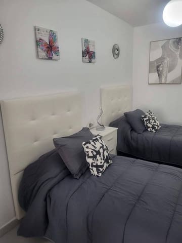 Studio til salgs i Torviscas Bajo, Adeje med svømmebasseng - € 210 000 (Ref: 4447227)