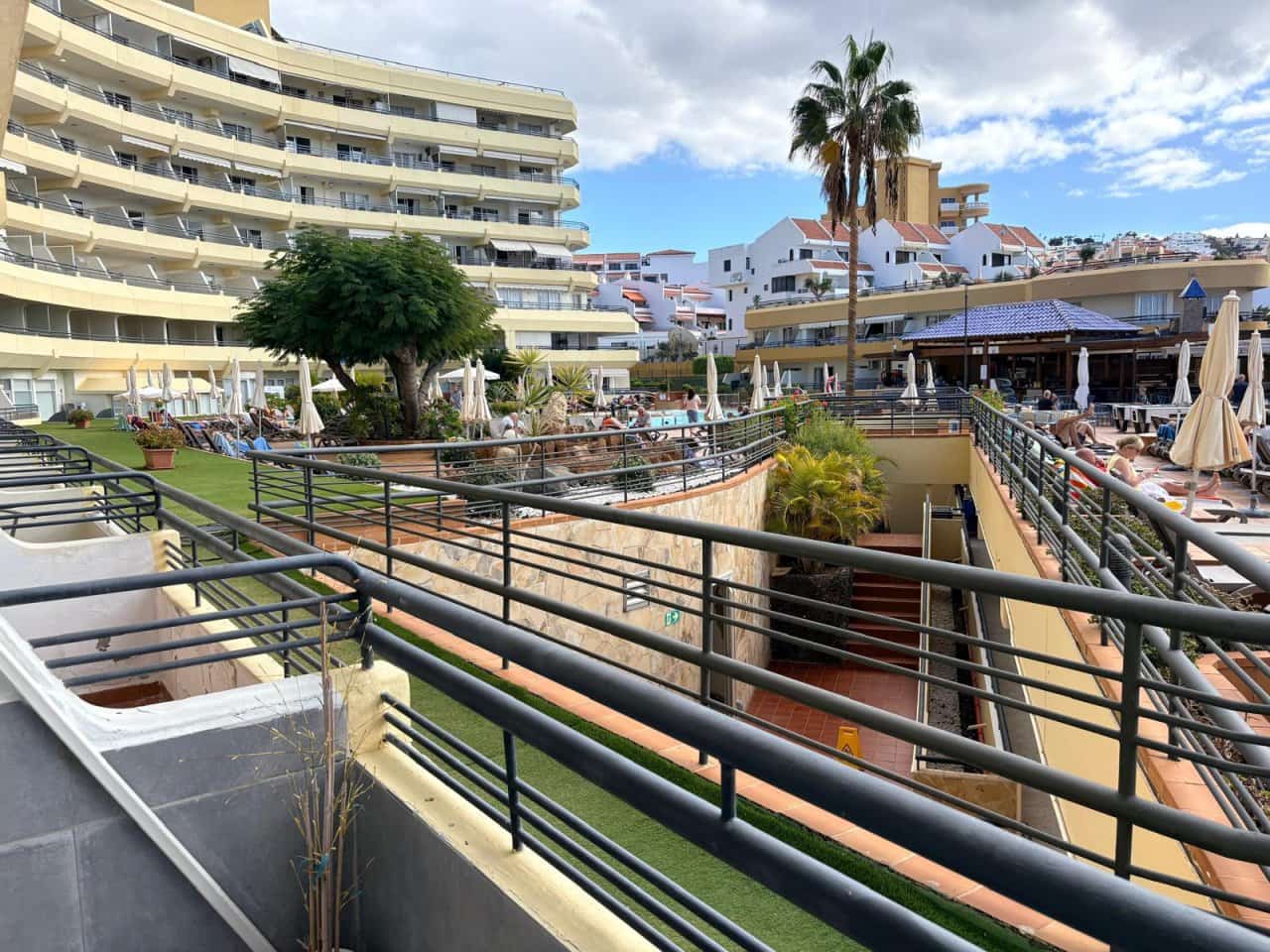 Studio for sale in Costa Adeje with pool - € 199,950 (Ref: 4447227)