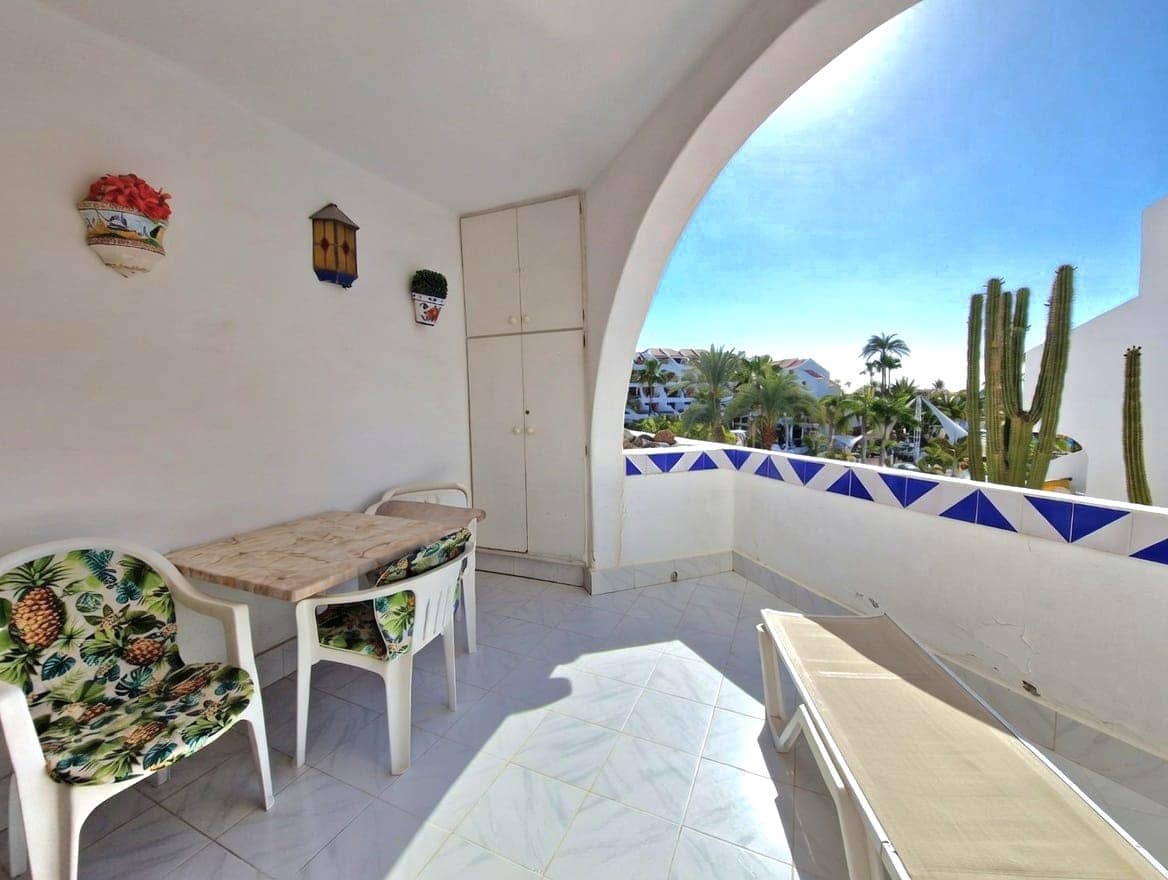 1 bedroom Apartment for sale in Playa de las Americas with pool - € 380,000 (Ref: 4982192)