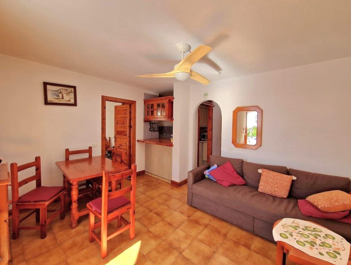 1 bedroom Apartment for sale in Playa de las Americas with pool - € 380,000 (Ref: 4982192)