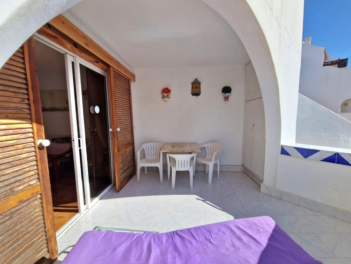 1 bedroom Apartment for sale in Playa de las Americas with pool - € 380,000 (Ref: 4982192)